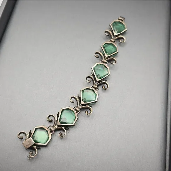Art Nouveau Sterling Silver Demi-Parure Green Glass Floral Bracelet Earrings - Picture 11 of 16